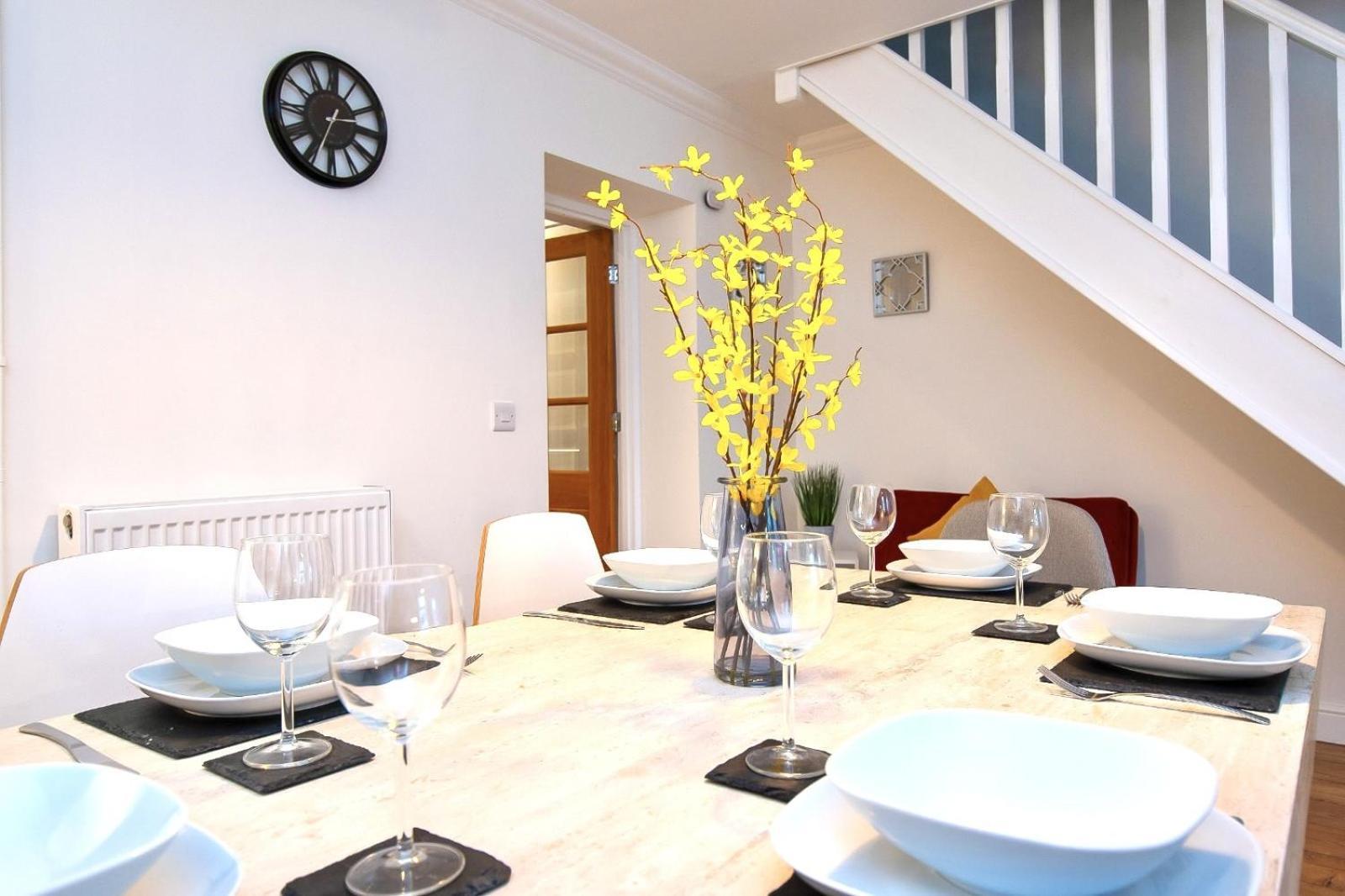 Casa One Hundred - A Beautiful 4 Bed House On The Beach Front Σουόνσι Εξωτερικό φωτογραφία